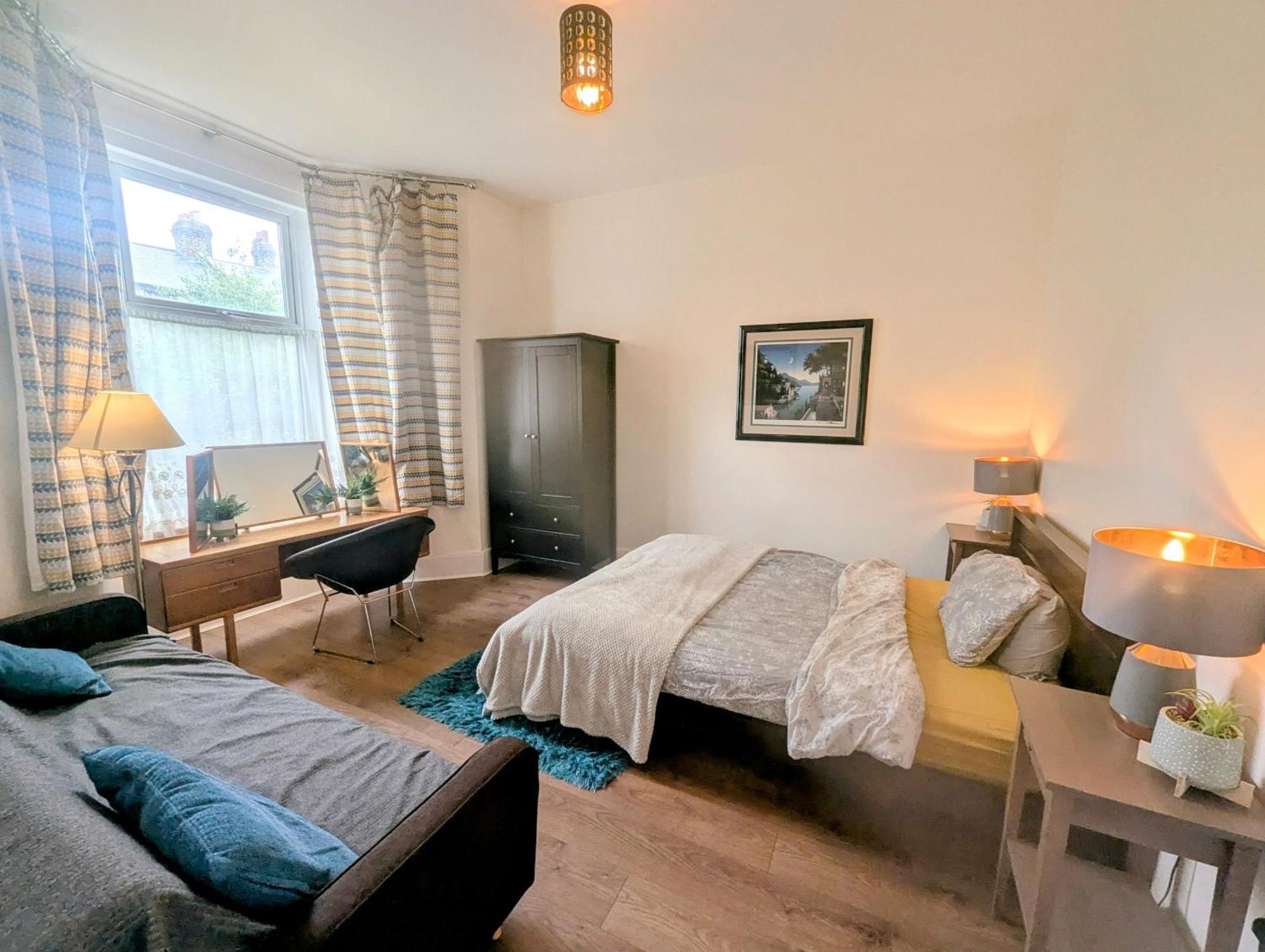 Tophome Stoke Newington London